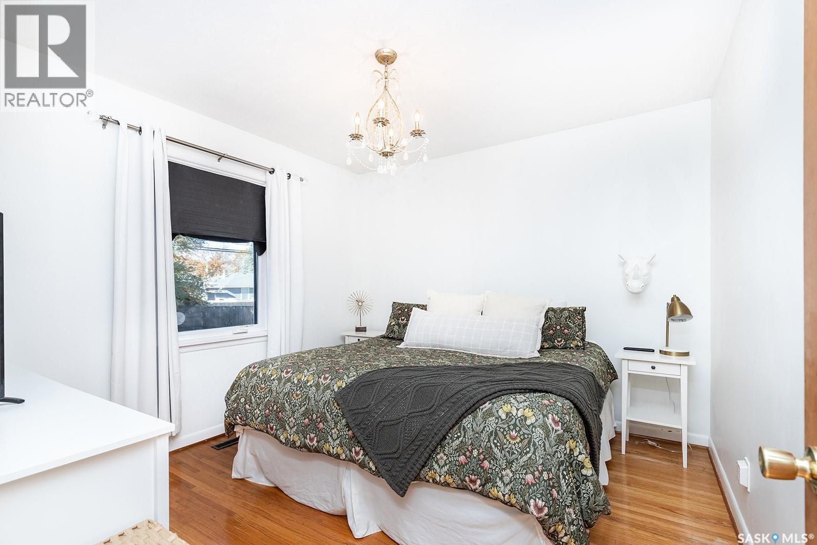 1914 Lansdowne Avenue Property Photo 14