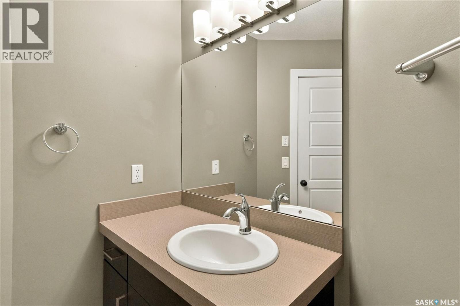 319 Langlois Way Property Photo 28