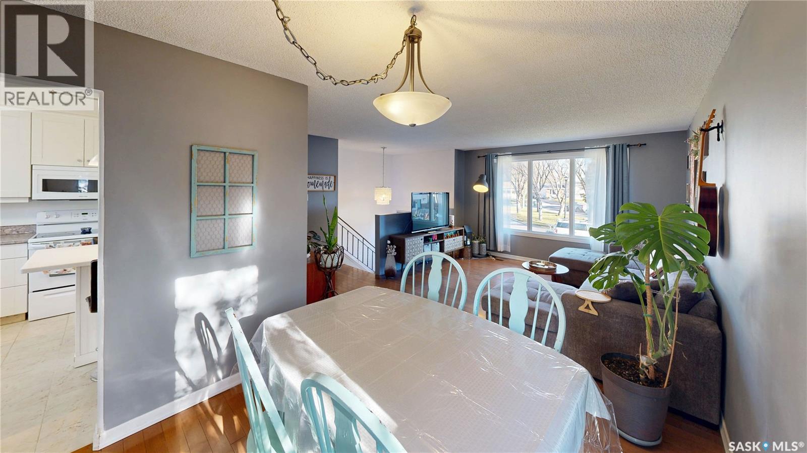 51 French Crescent Property Photo 9