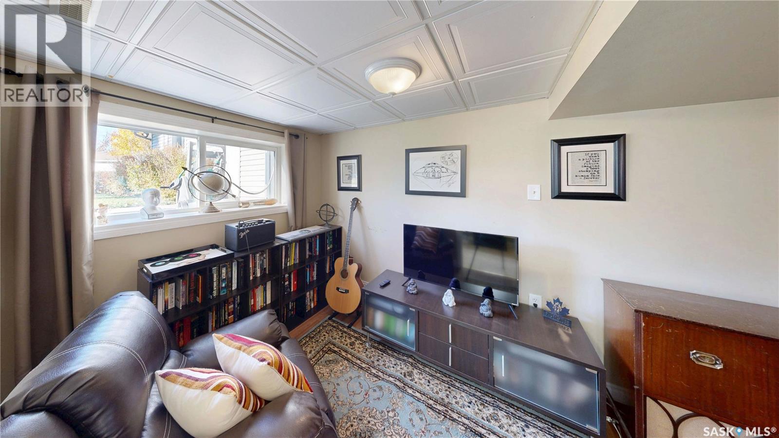 51 French Crescent Property Photo 39