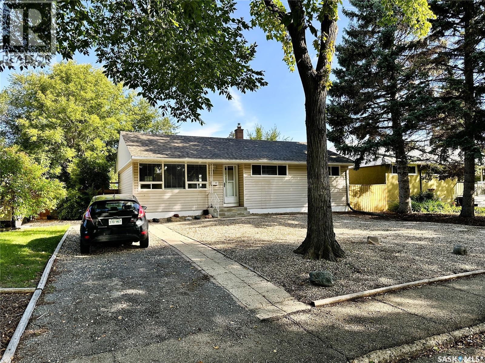 3818 Normandy Avenue Property Photo 2