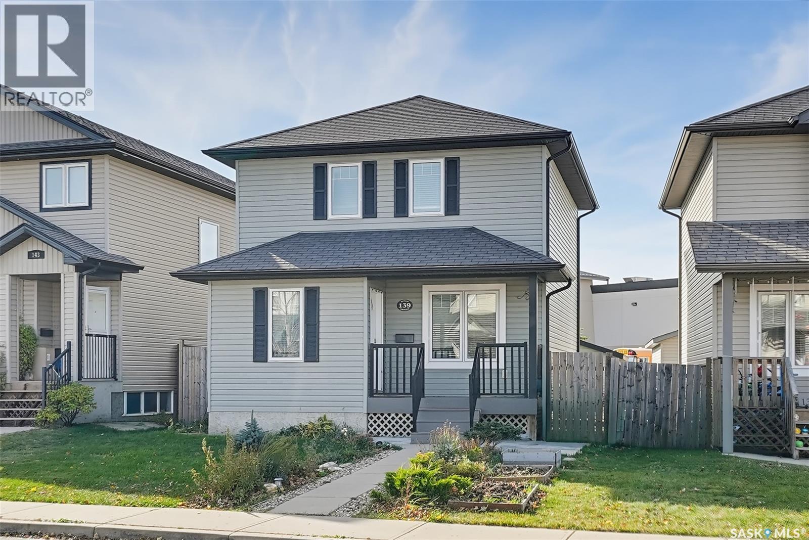 139 Denham Crescent Property Photo 2