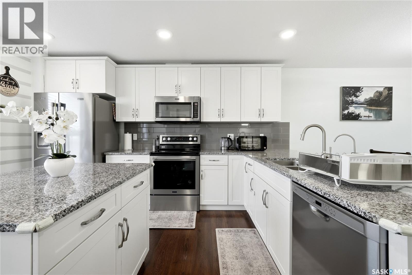 3346 Chuka Boulevard Property Photo 8