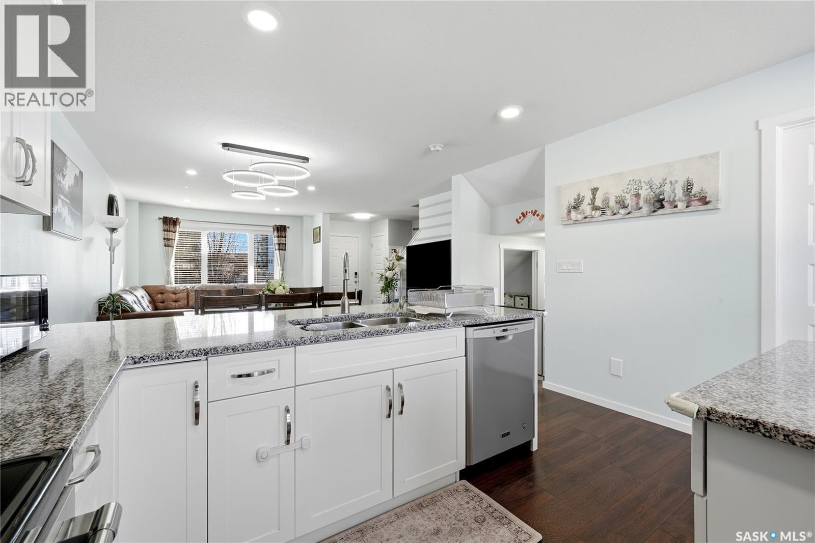3346 Chuka Boulevard Property Photo 9