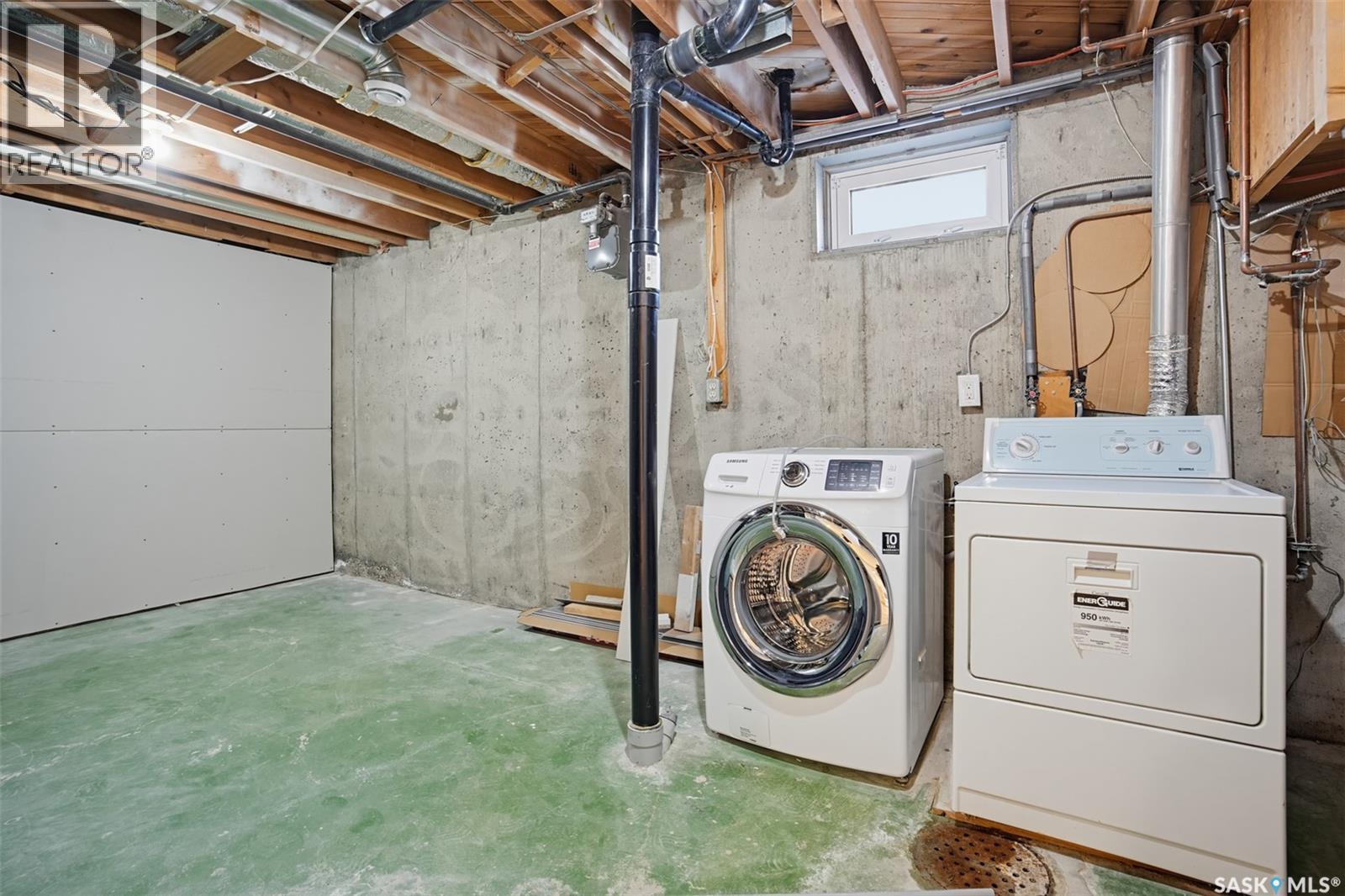 2606 37th Street W Property Photo 23
