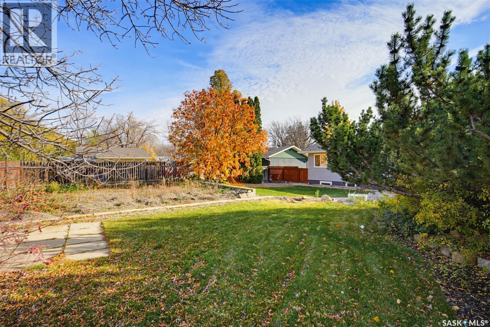 2606 37th Street W Property Photo 27