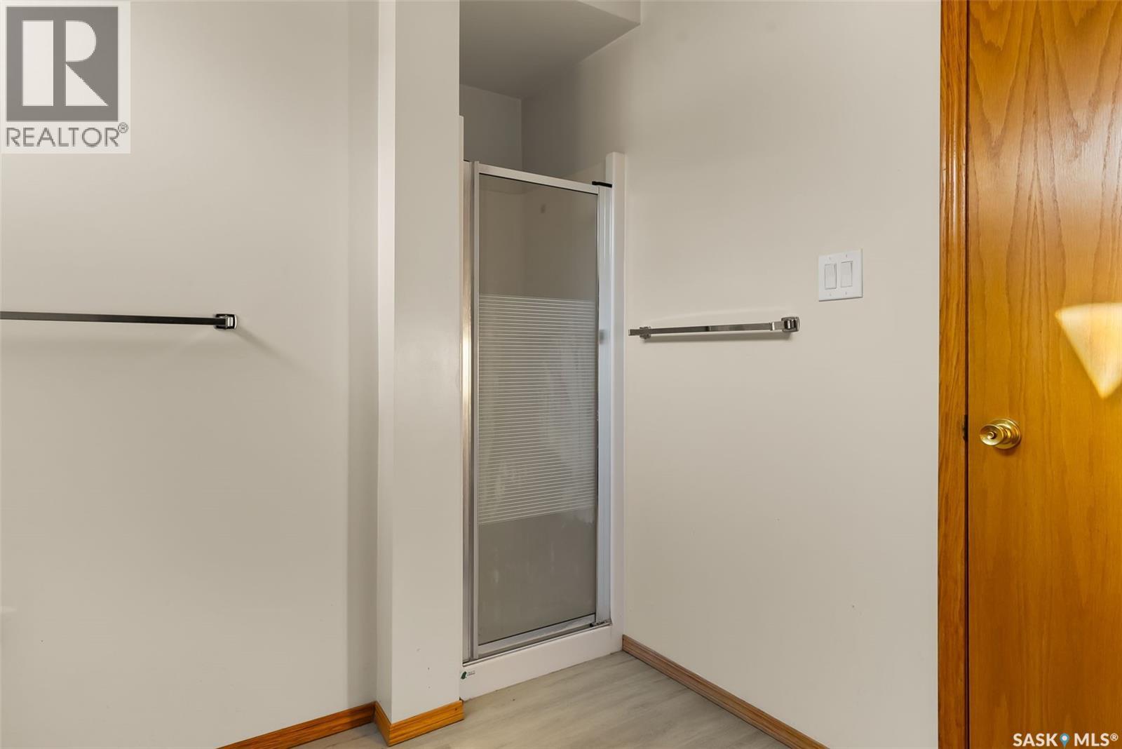 31 Rink Avenue Property Photo 32