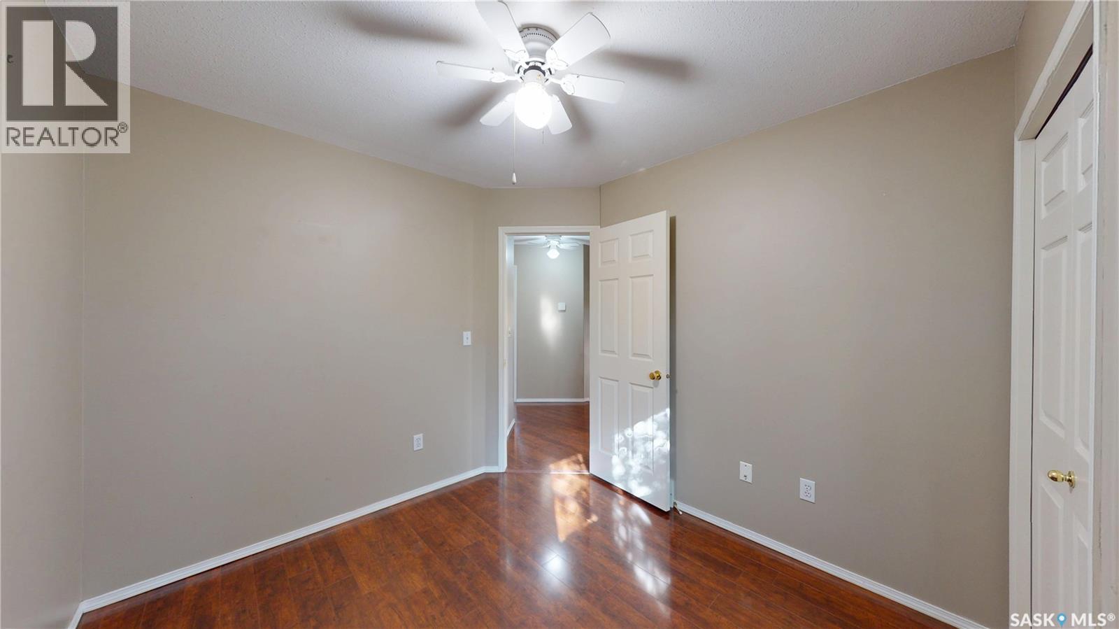 803 Swan Crescent Property Photo 22