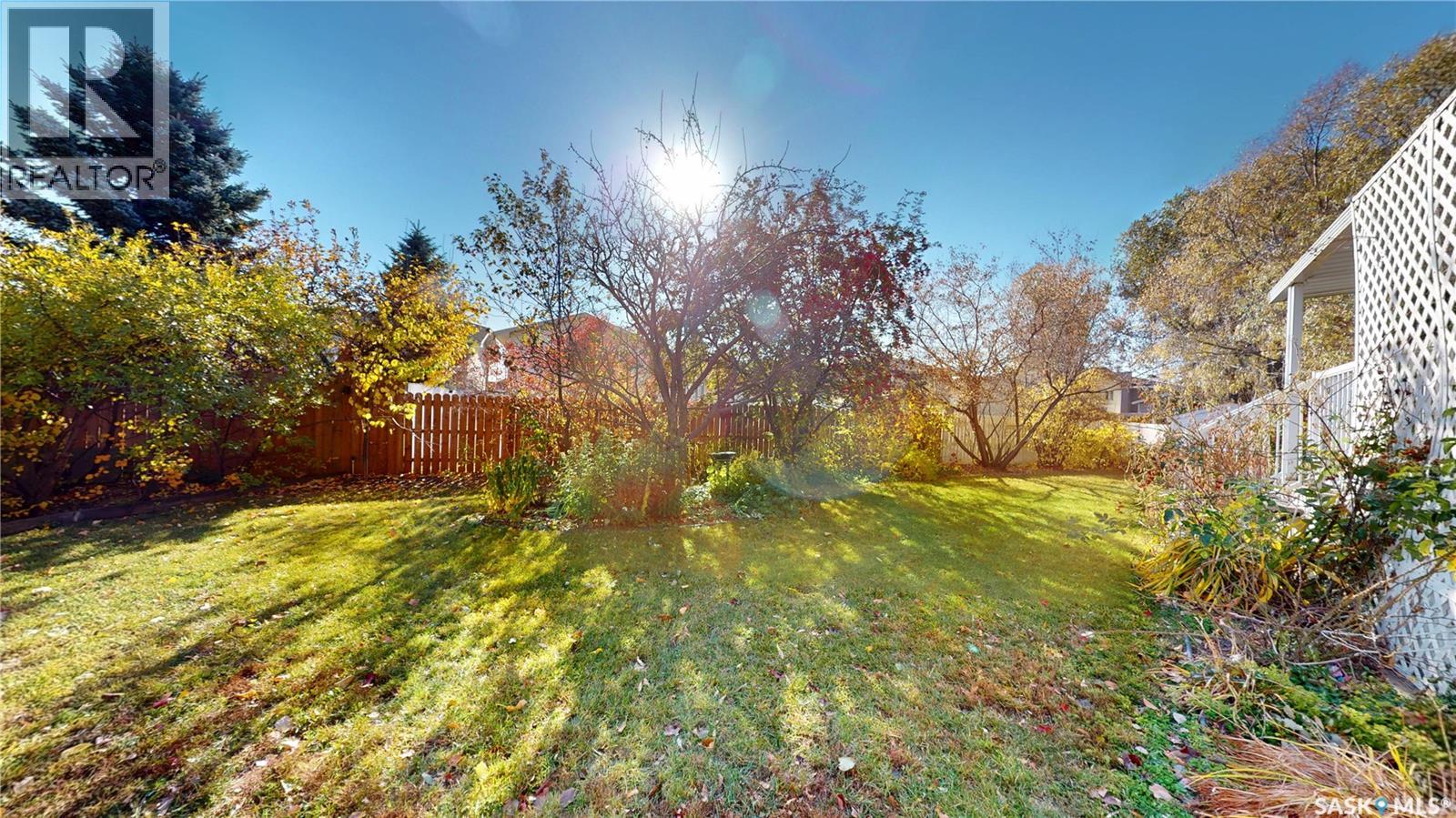 803 Swan Crescent Property Photo 39