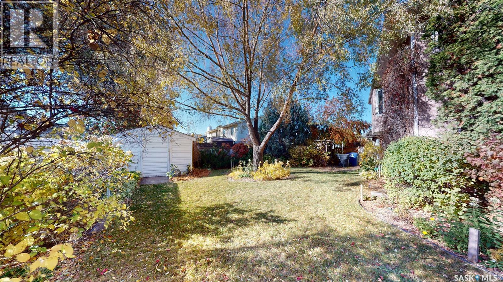 803 Swan Crescent Property Photo 41