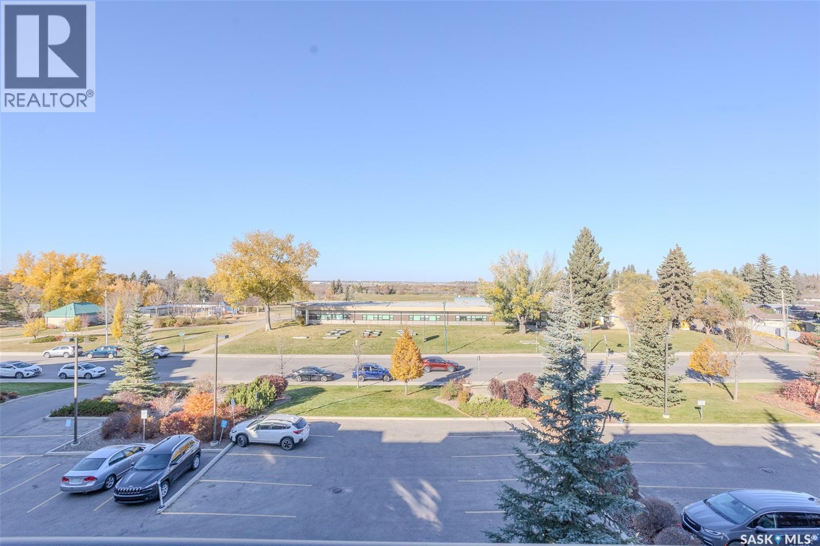 321 2710 Main Street Property Photo 21