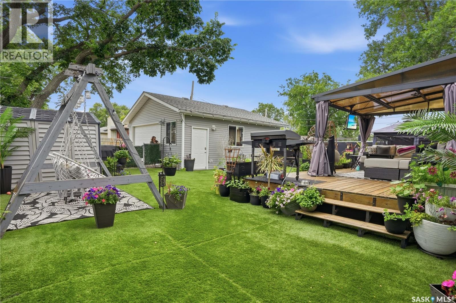 1237 10th Avenue E Property Photo 19