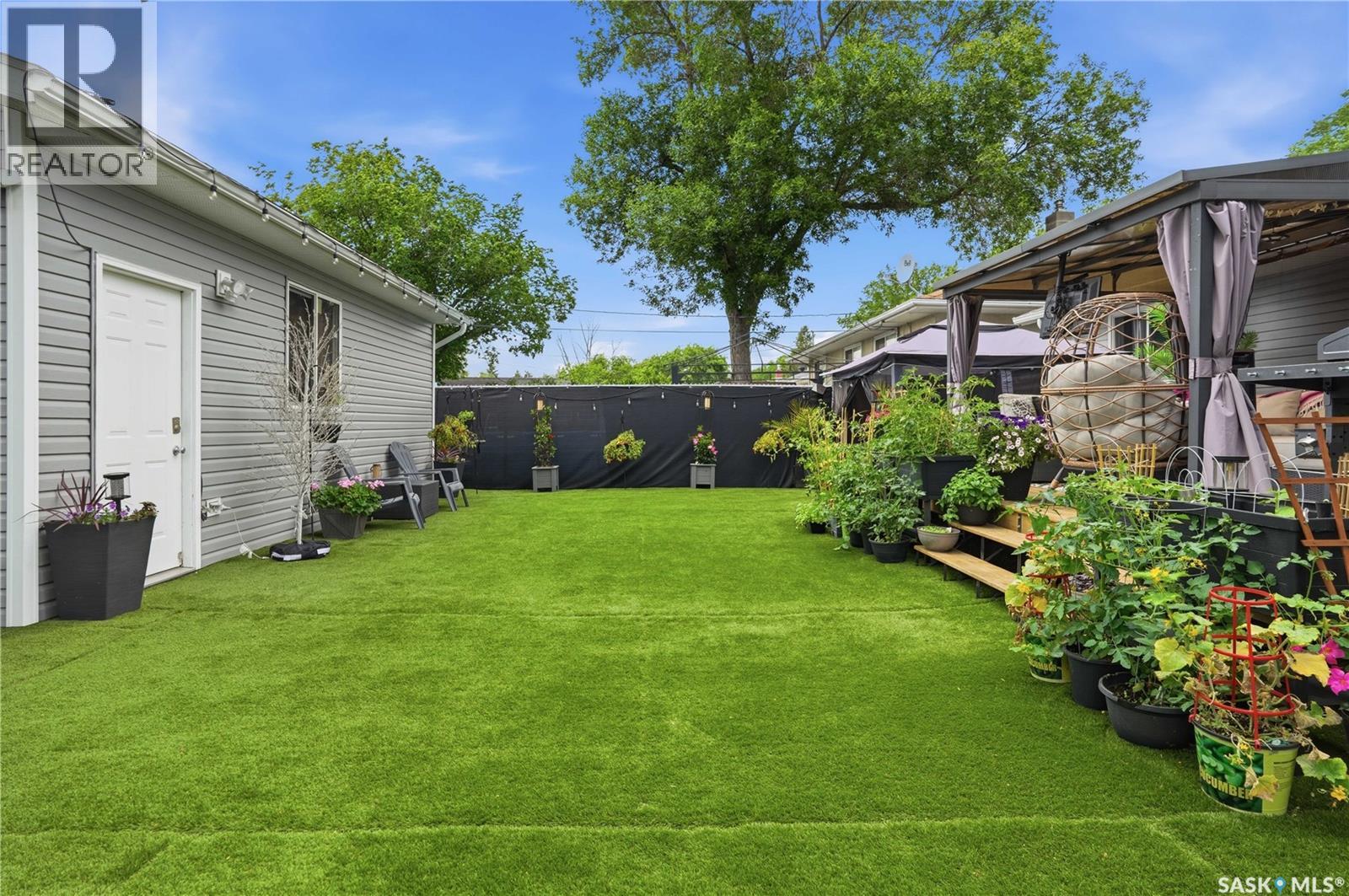 1237 10th Avenue E Property Photo 20