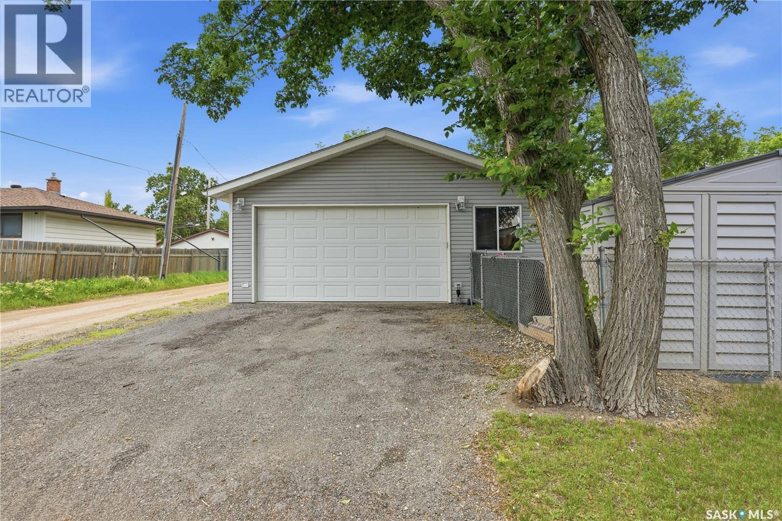 1237 10th Avenue E Property Photo 22