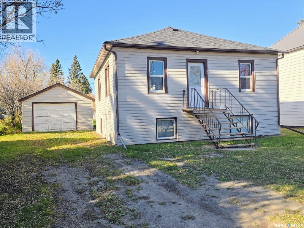 319 9th Street Property Photo 3