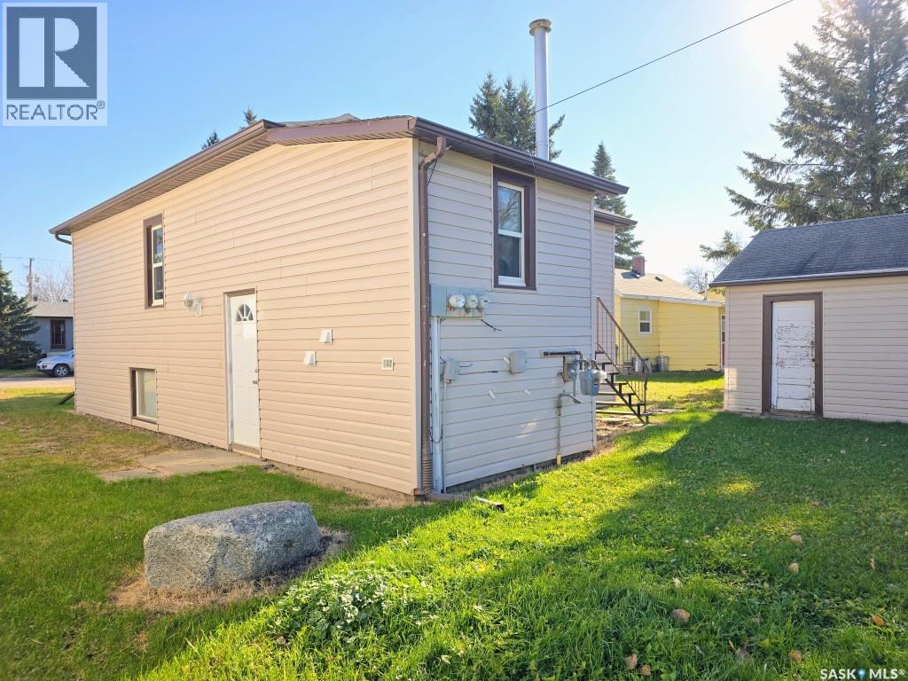319 9th Street Property Photo 5