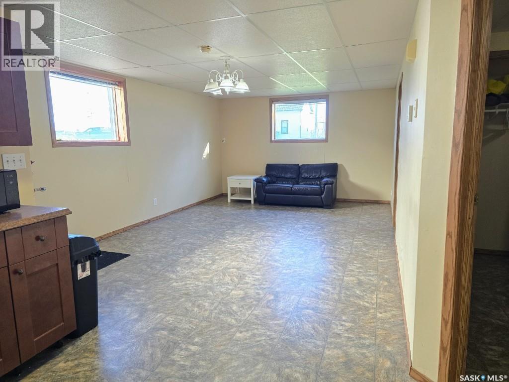 319 9th Street Property Photo 9