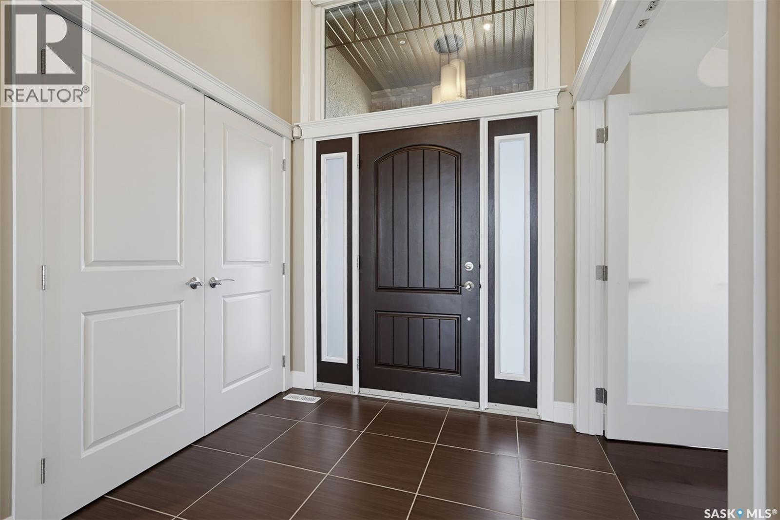 431 Paton Place Property Photo 4