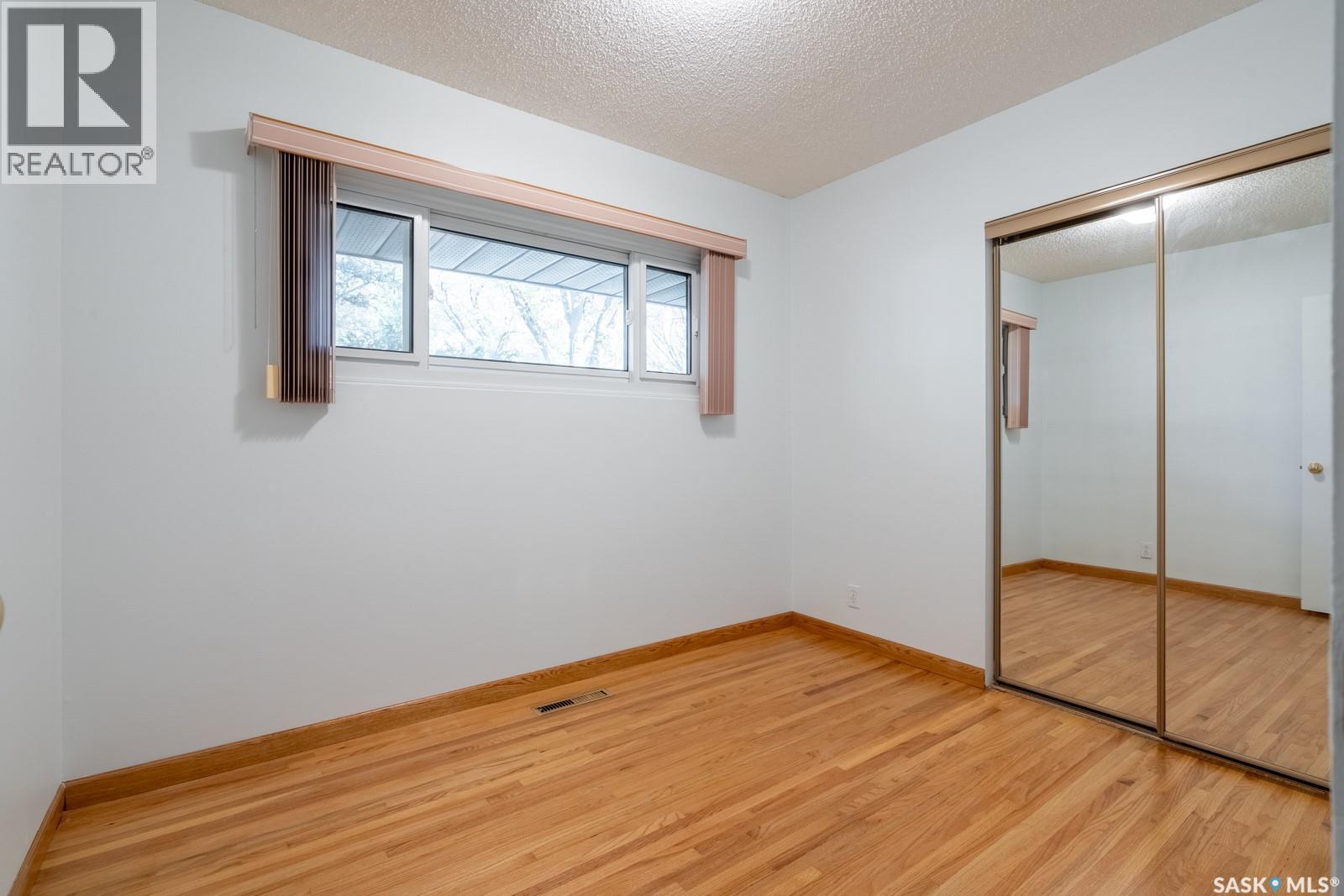224 Frontenac Drive Property Photo 12