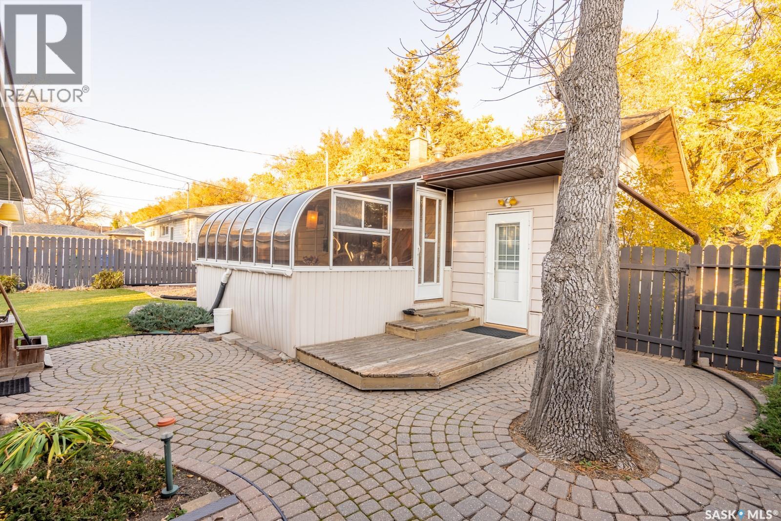 224 Frontenac Drive Property Photo 30