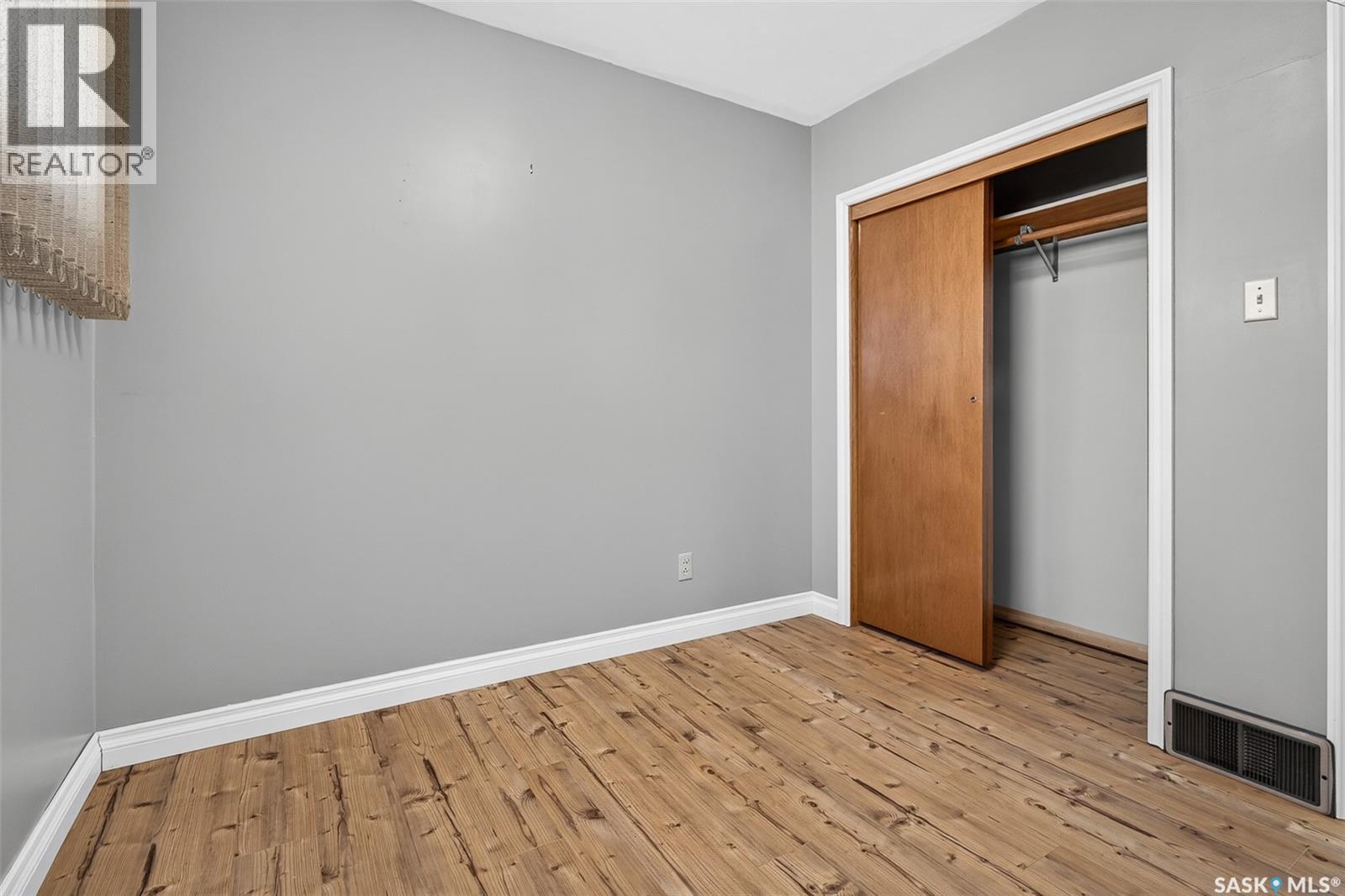 704 Norfolk Avenue Property Photo 28