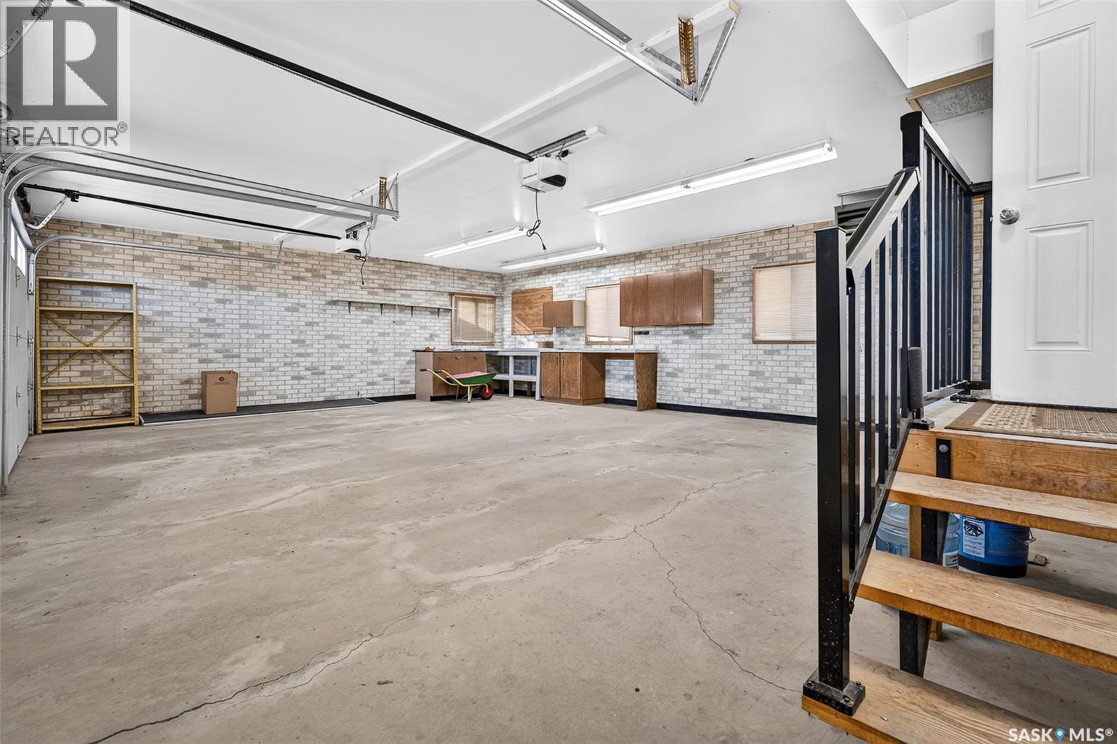 704 Norfolk Avenue Property Photo 58