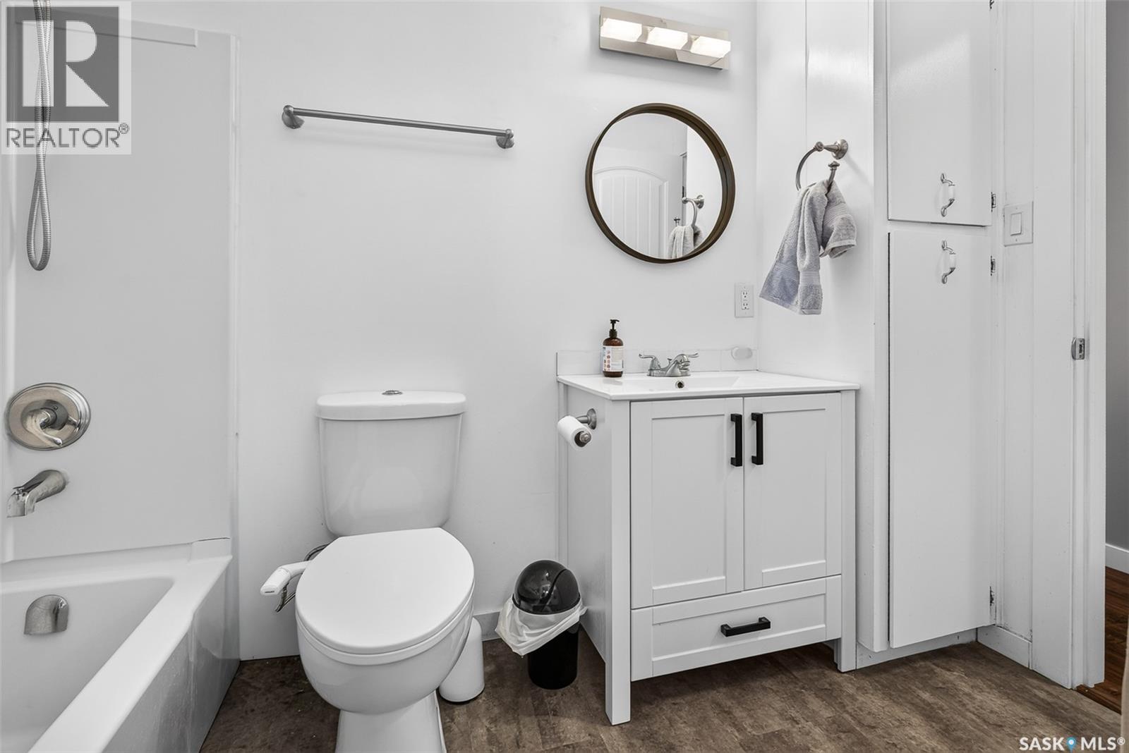 1211 Pascoe Drive E Property Photo 16