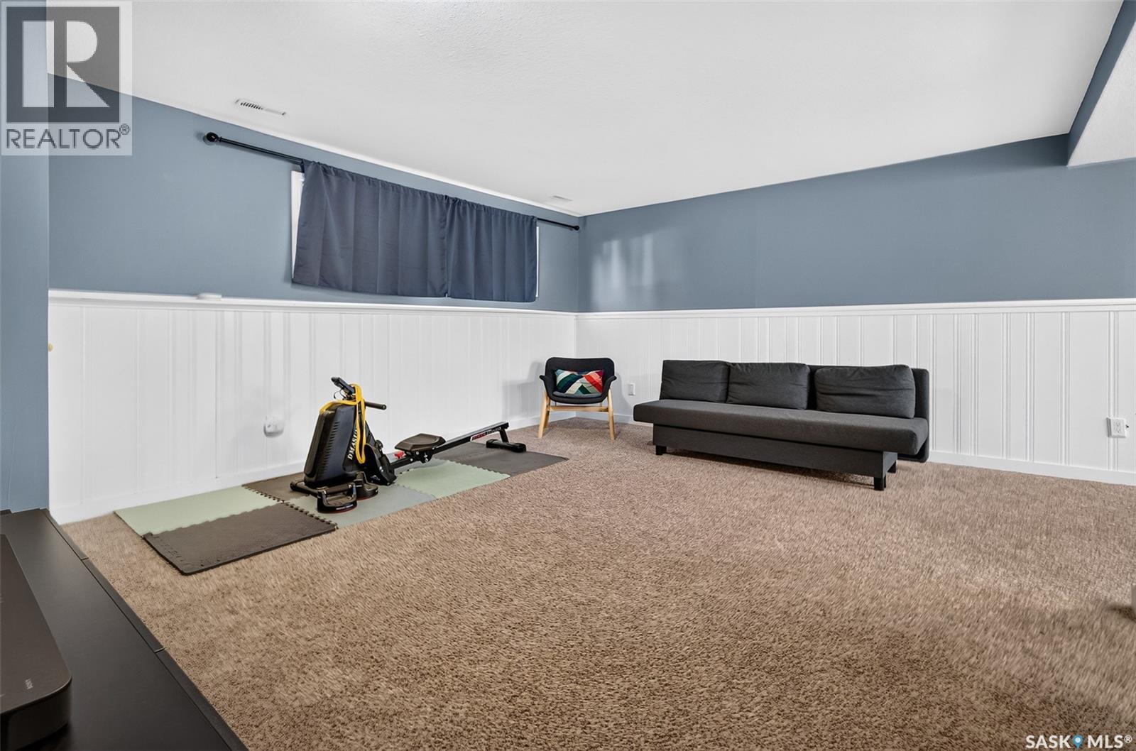1211 Pascoe Drive E Property Photo 21
