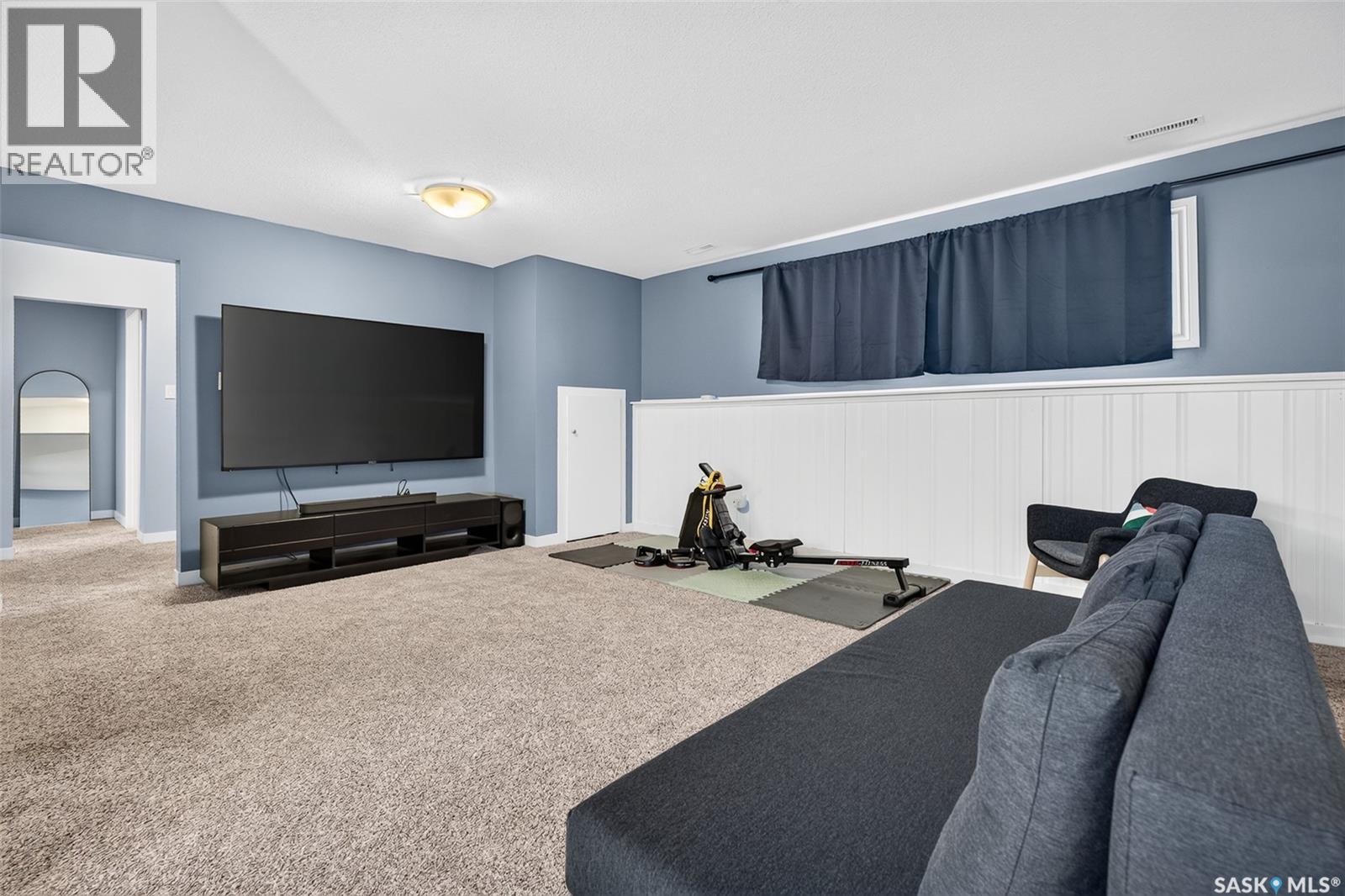 1211 Pascoe Drive E Property Photo 23