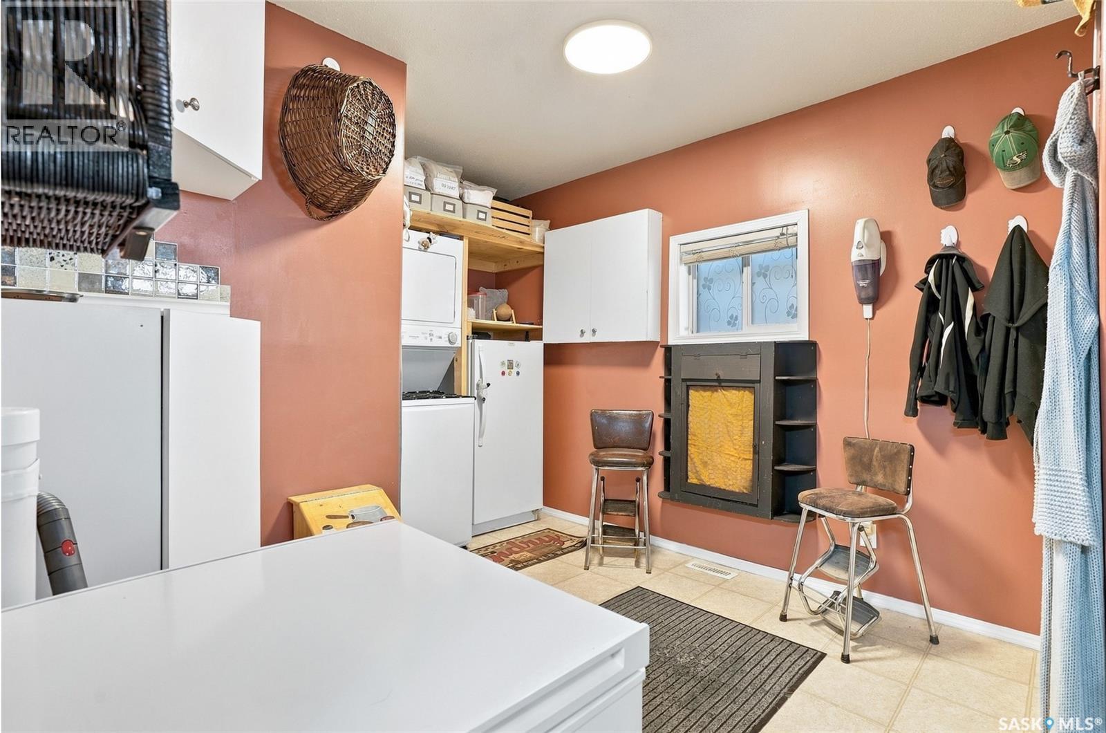1135 K Avenue S Property Photo 14