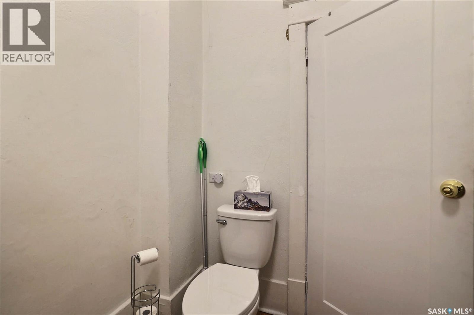 827 15th Avenue Property Photo 11