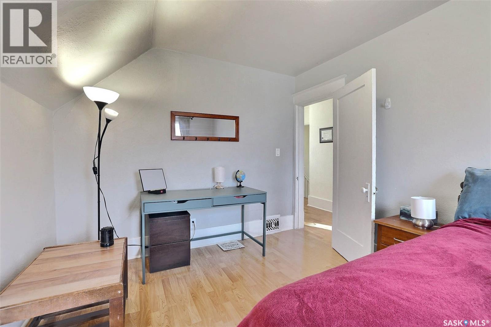827 15th Avenue Property Photo 20