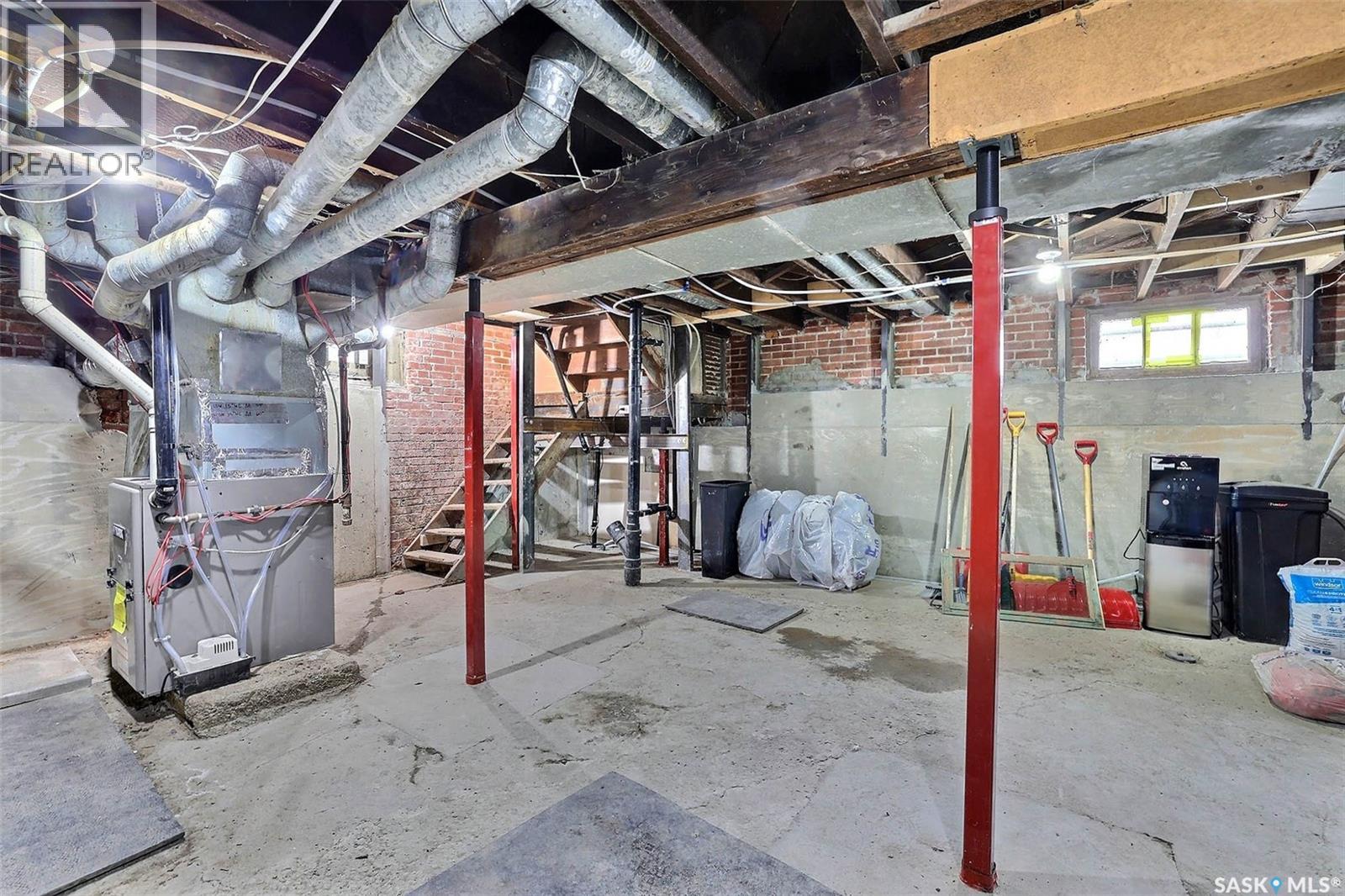 827 15th Avenue Property Photo 23