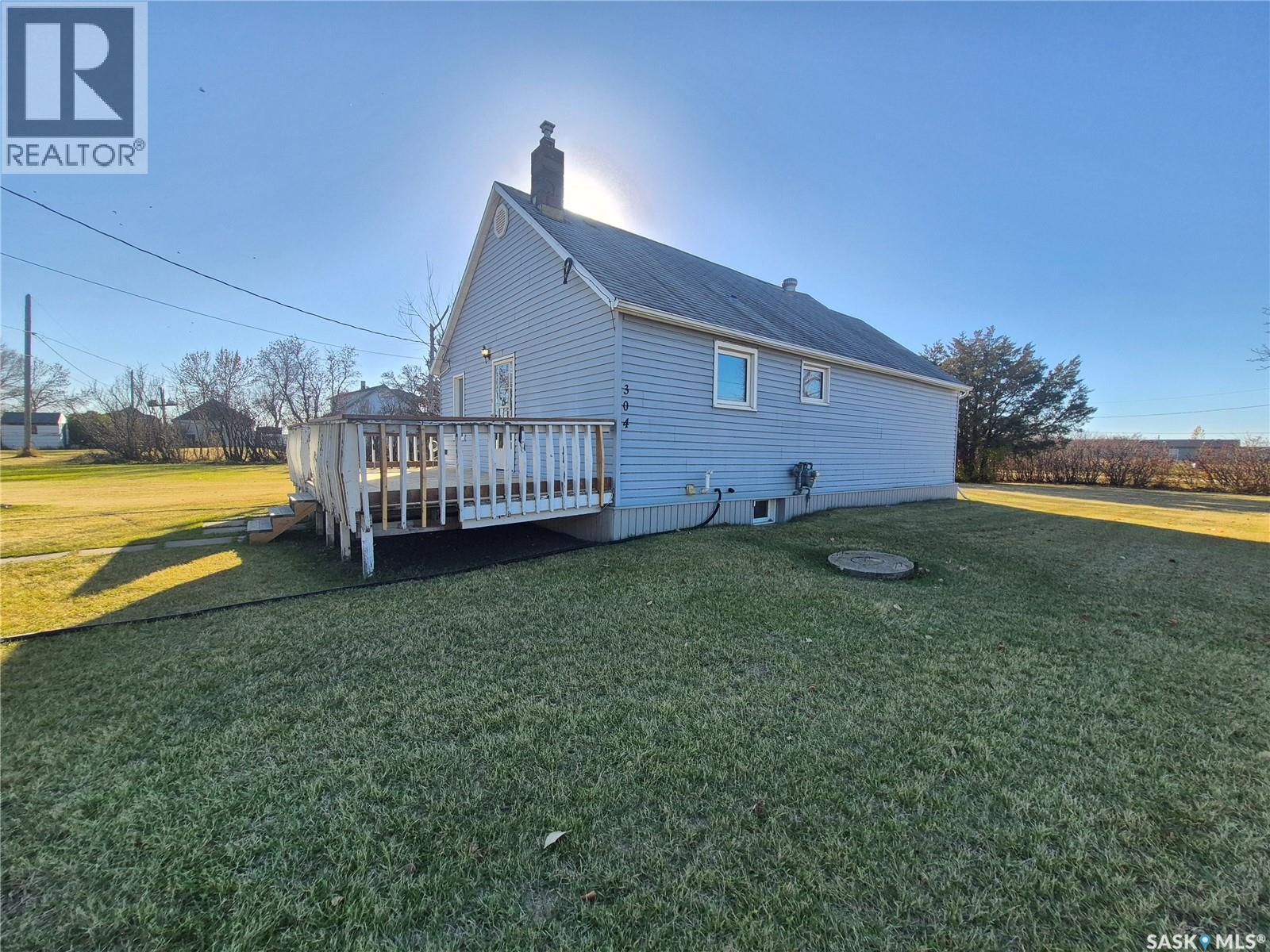 304 Froude Street Property Photo 1