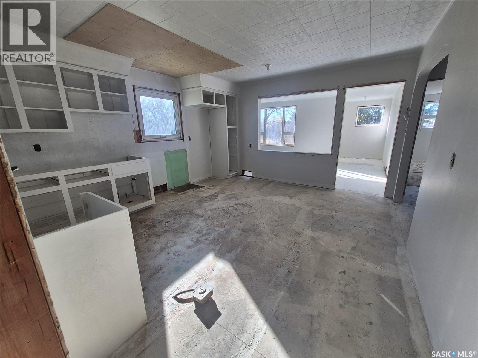 304 Froude Street Property Photo 12