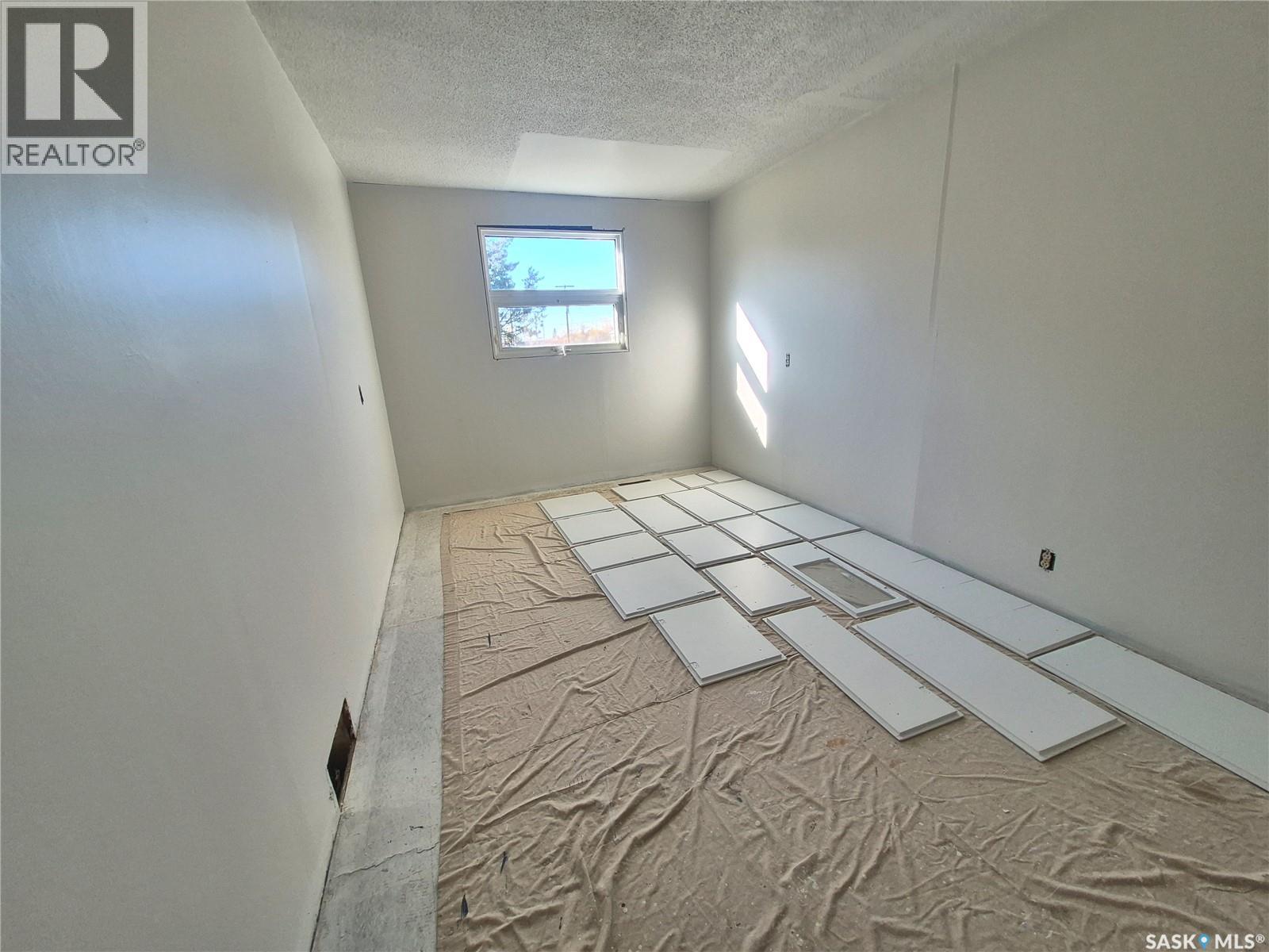 304 Froude Street Property Photo 20