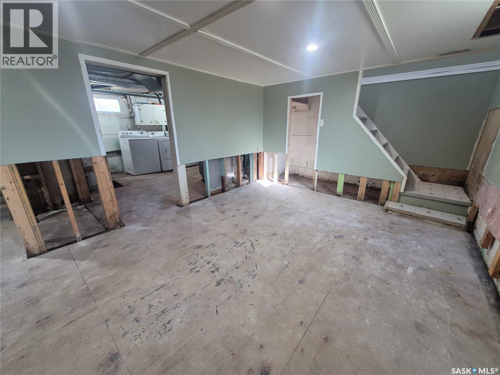 304 Froude Street Property Photo 25