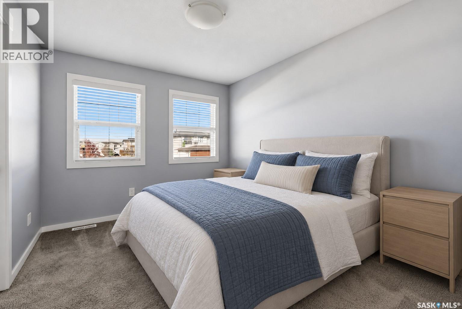 4725 Primrose Green Drive E Property Photo 13