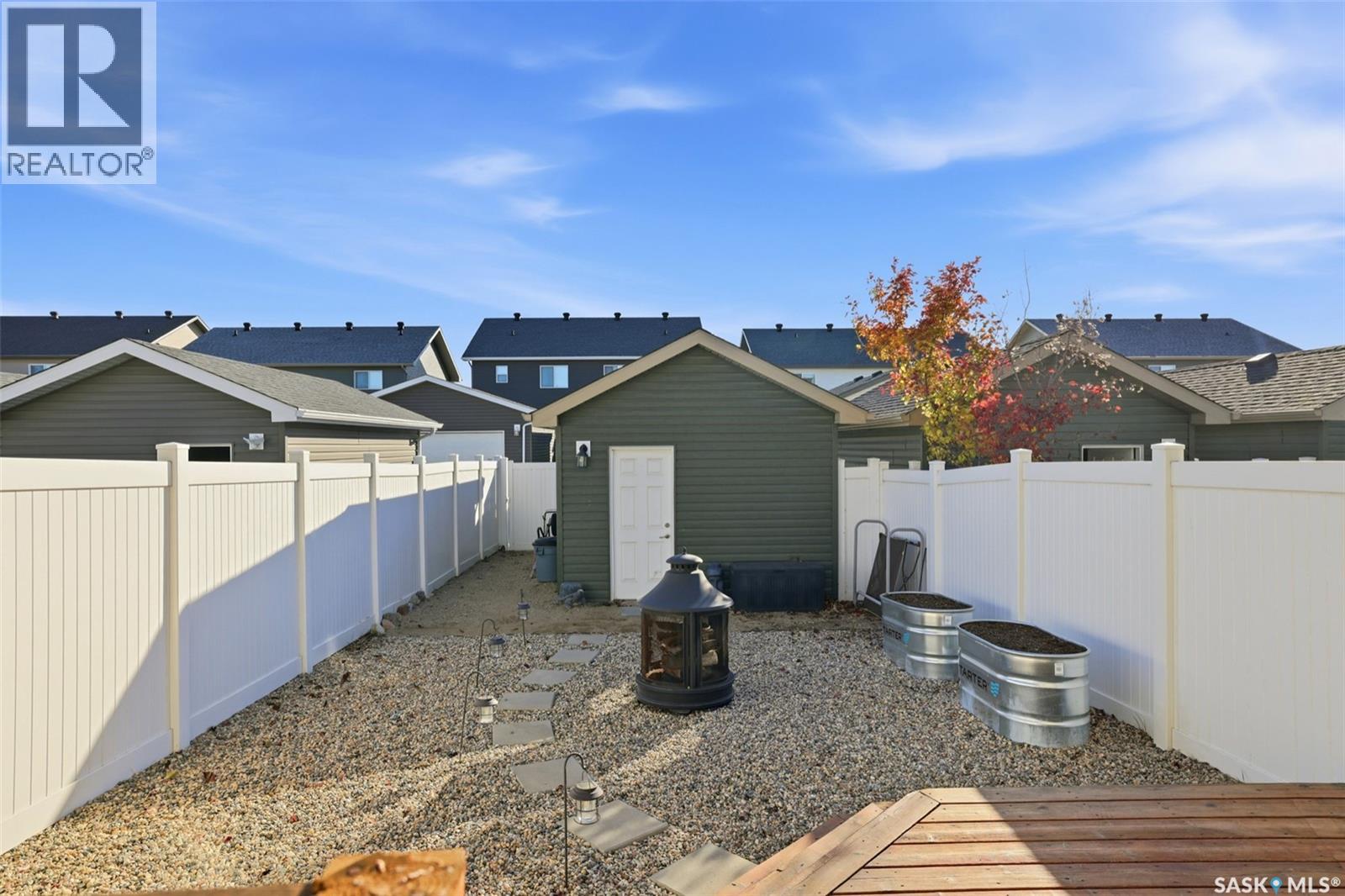 4725 Primrose Green Drive E Property Photo 19