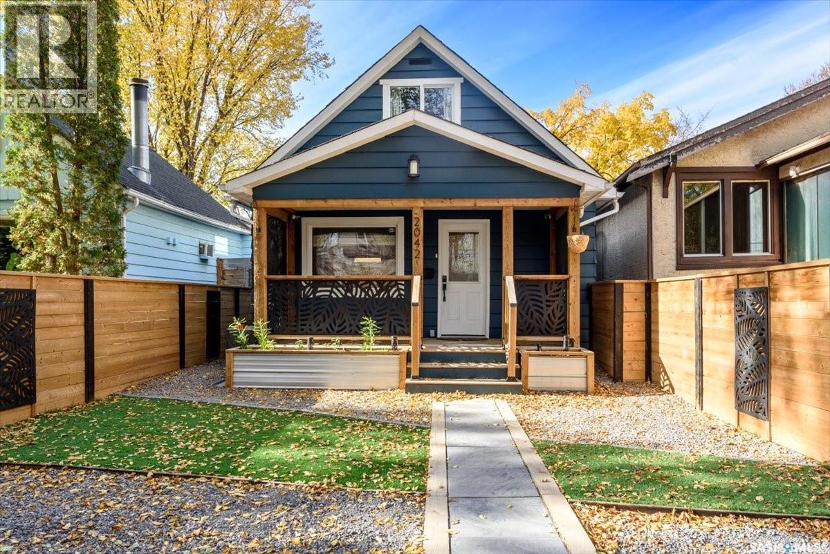 2042 Argyle Street Property Photo 1