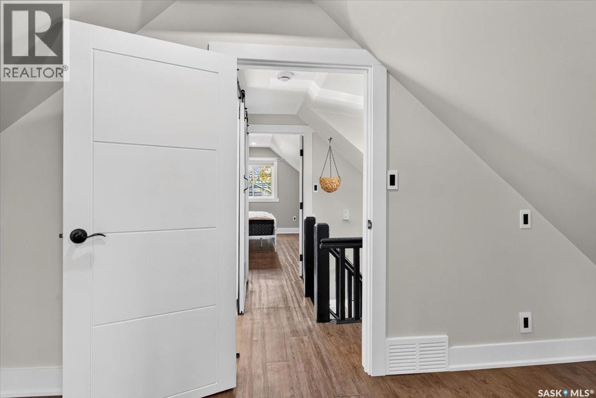 2042 Argyle Street Property Photo 2