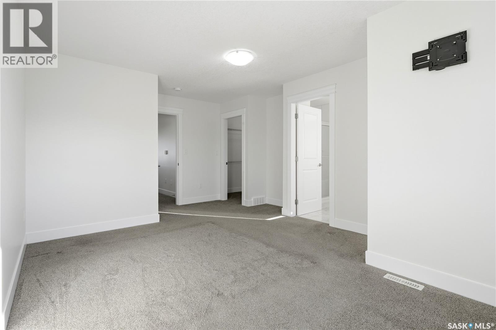3150 Mazurak Crescent Property Photo 25