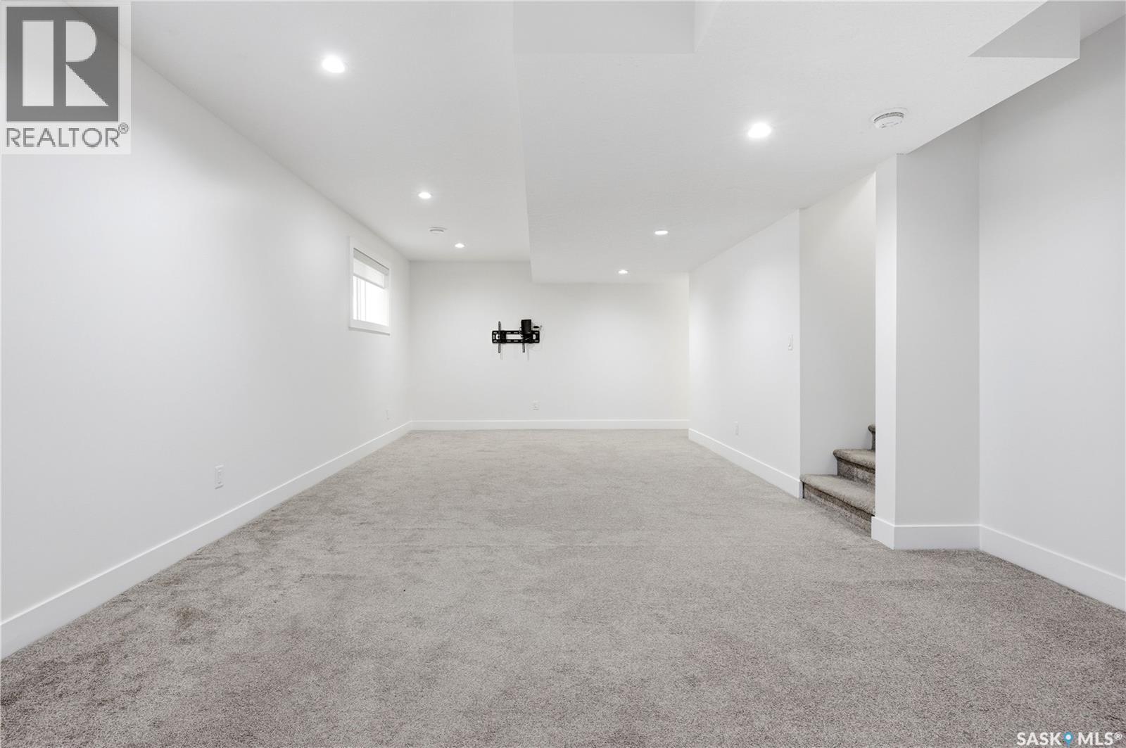 3150 Mazurak Crescent Property Photo 34