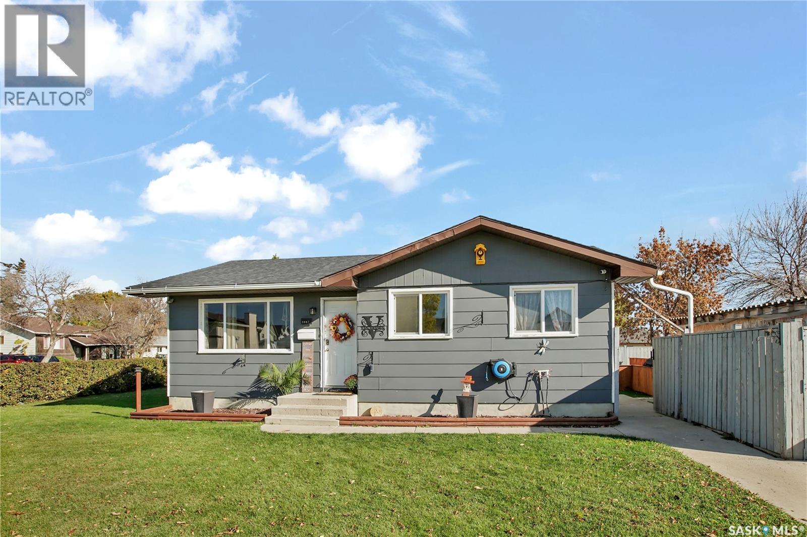 3887 Miyo-Wâhkôhtowin ROAD Property Photo 1