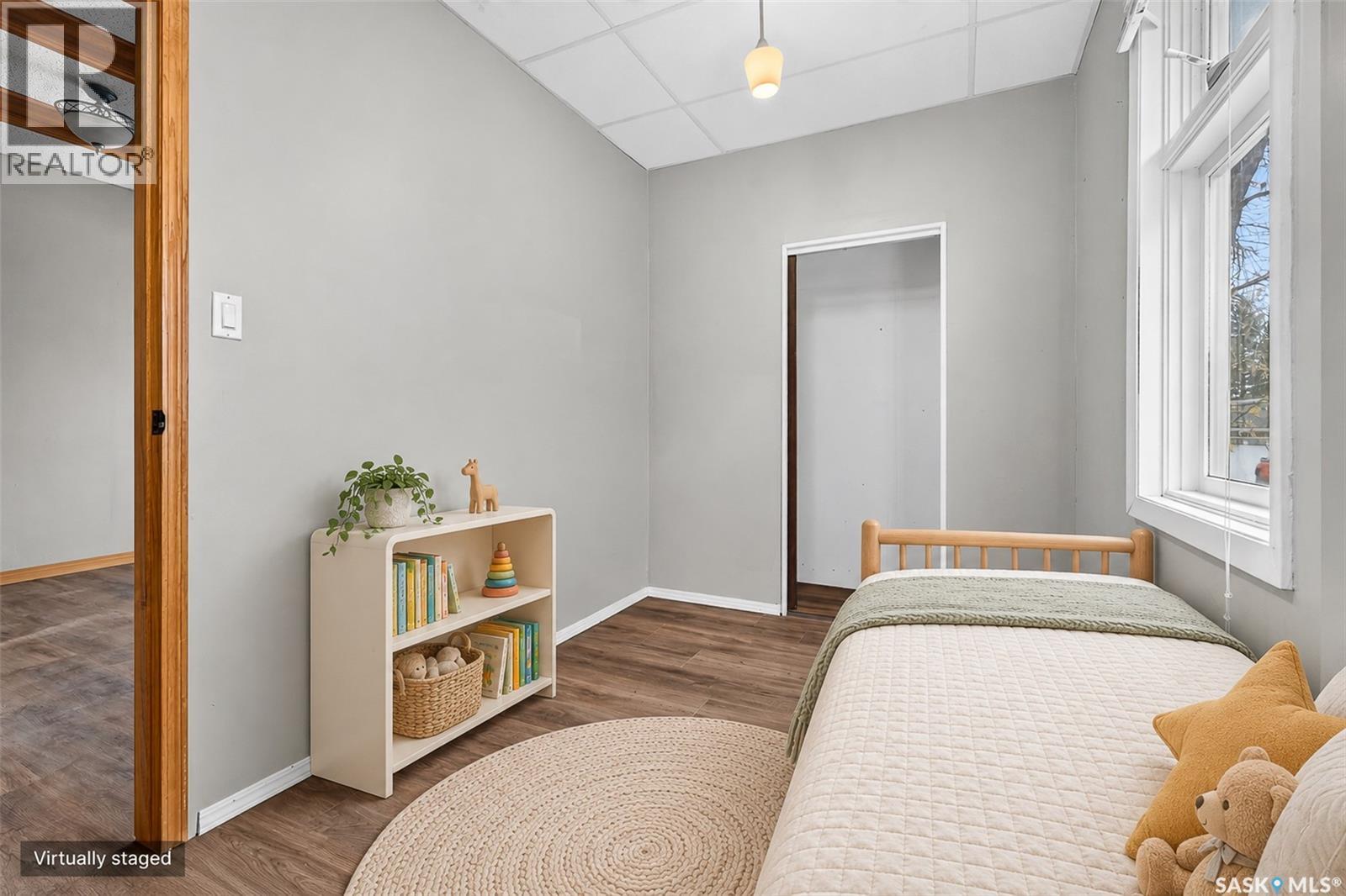 926 Montgomery Street Property Photo 11