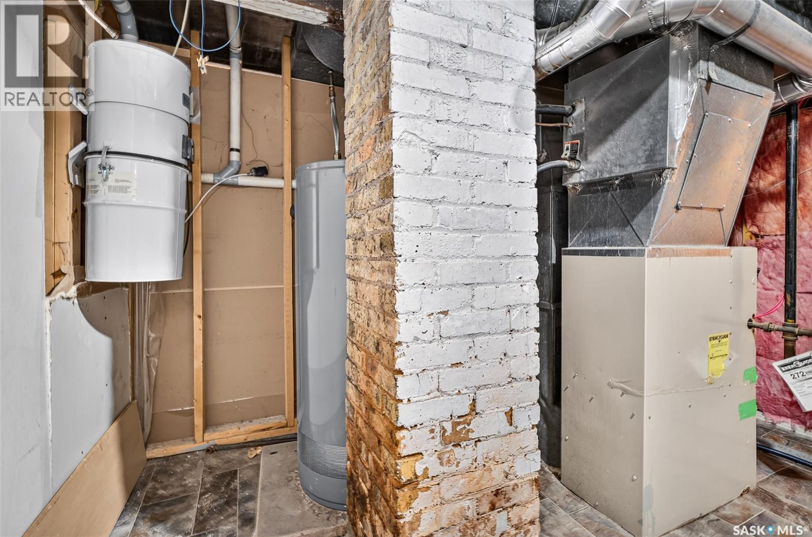 926 Montgomery Street Property Photo 41