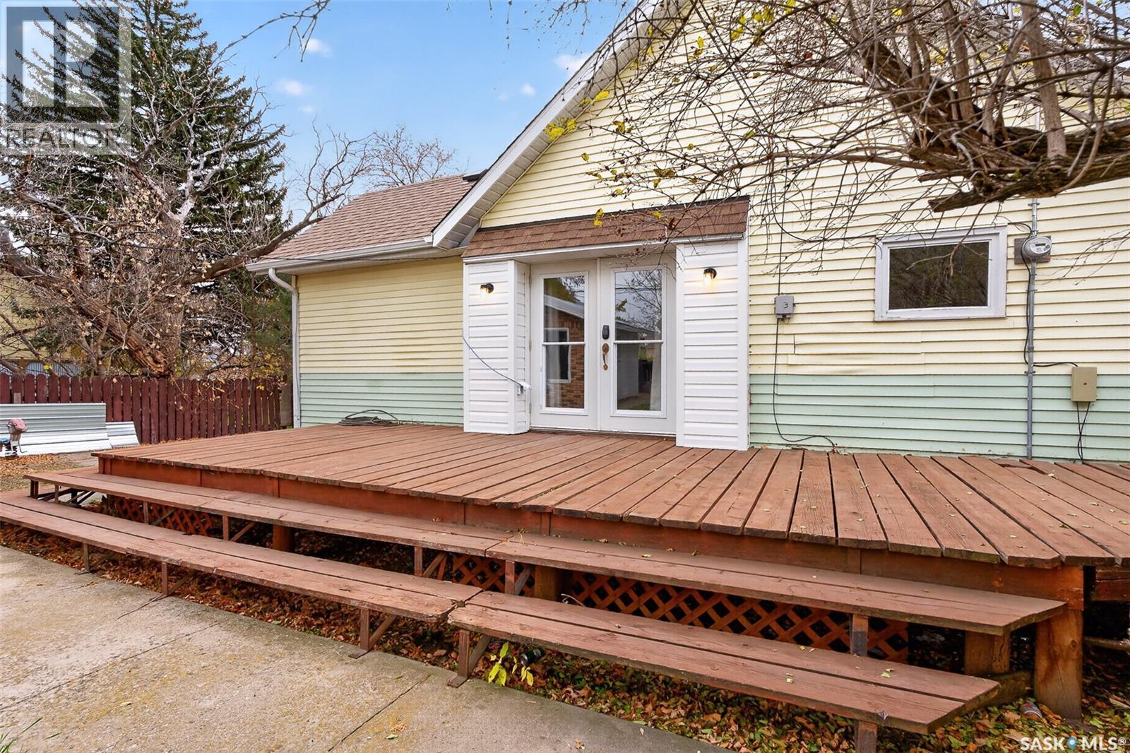 926 Montgomery Street Property Photo 44