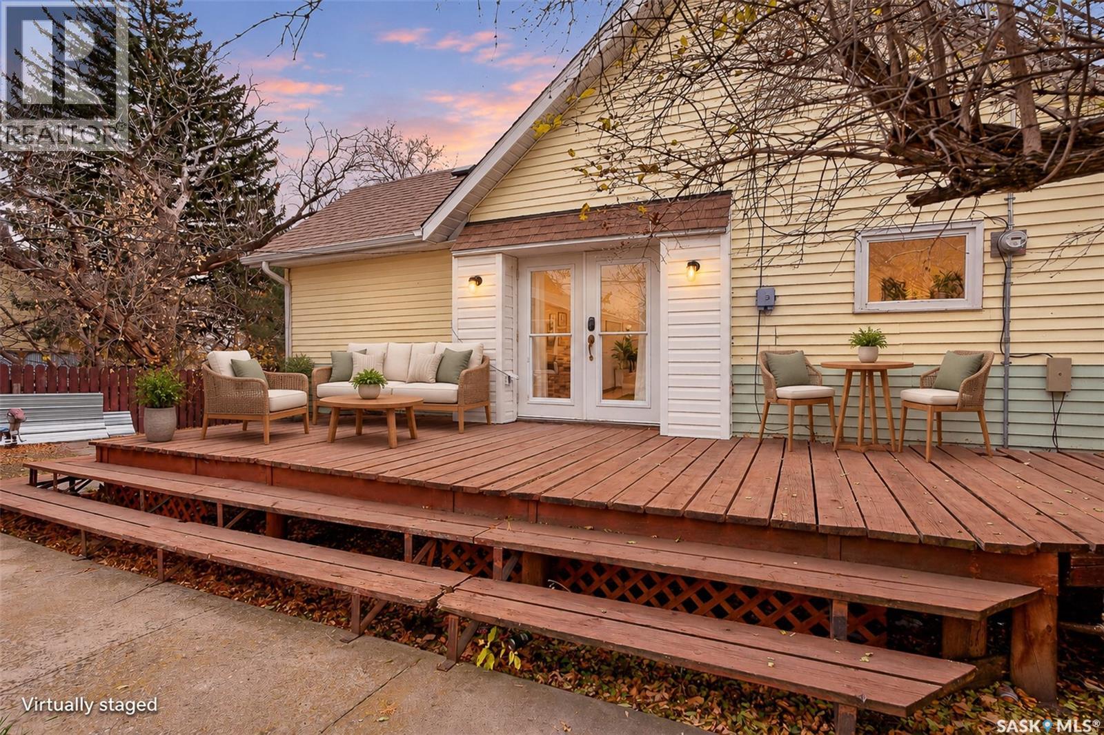 926 Montgomery Street Property Photo 45