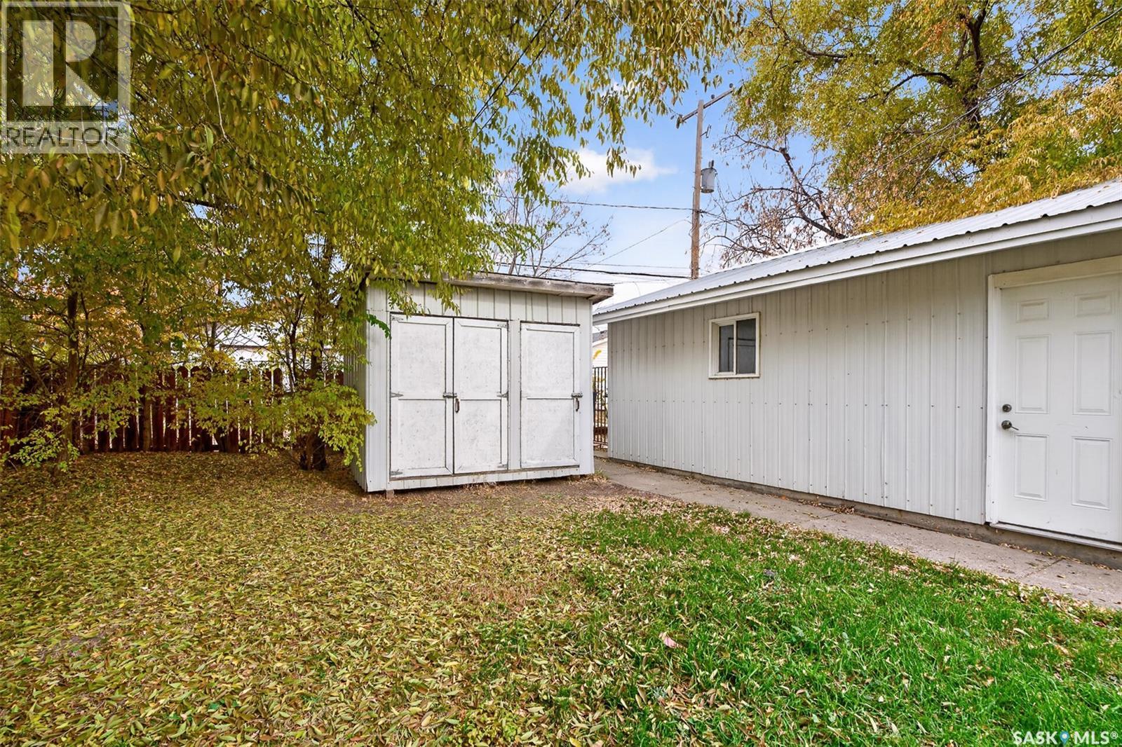 926 Montgomery Street Property Photo 47