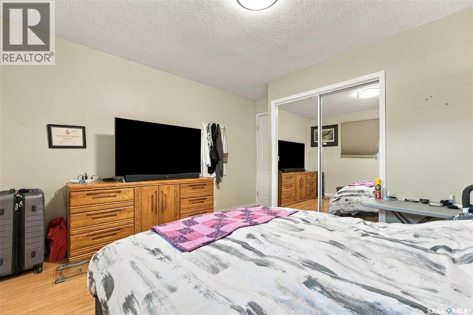 22 4th Avenue N Property Photo 16
